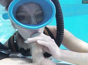 Minnie Manga hardcore sex underwater